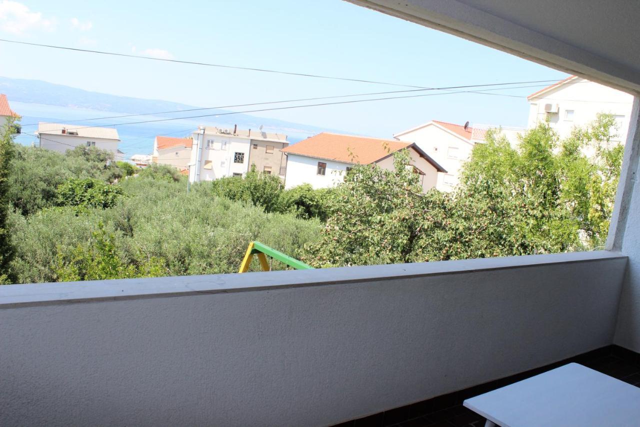 Apartments Petrada Omis Bagian luar foto