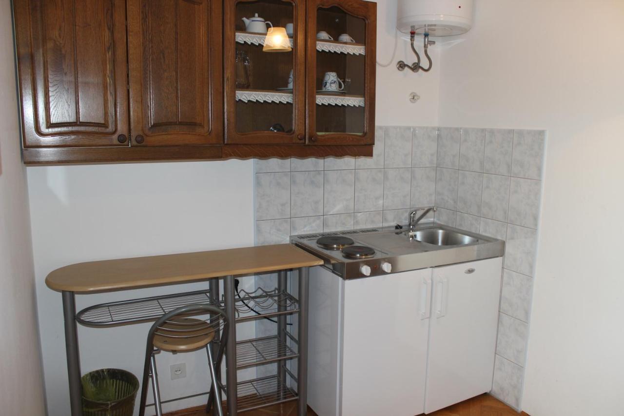 Apartments Petrada Omis Ruang foto